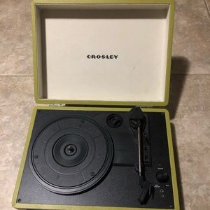 Crosley Cruiser Portable 3-Speed Turntable, green